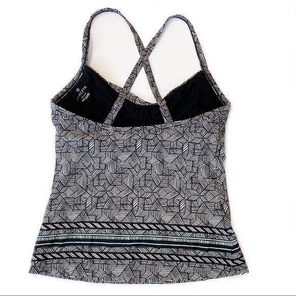 Athleta Tankini Twisty Cross Back Sz 34D/DD - Picture 2 of 4